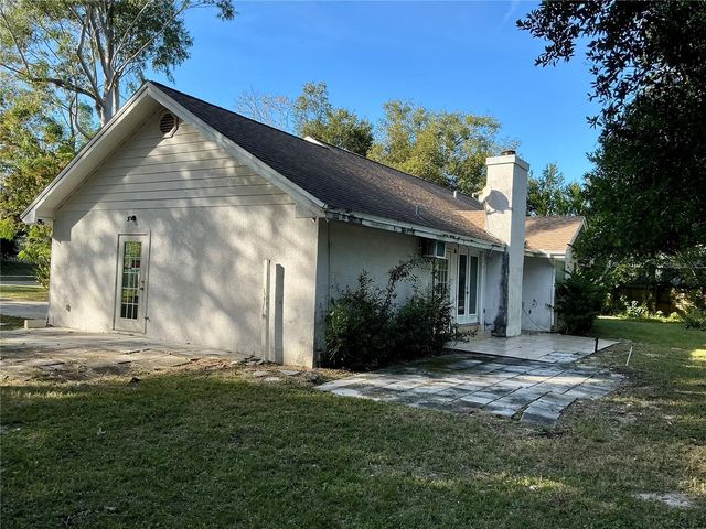 951 N LAKE PLEASANT ROAD, Apopka, FL 32712