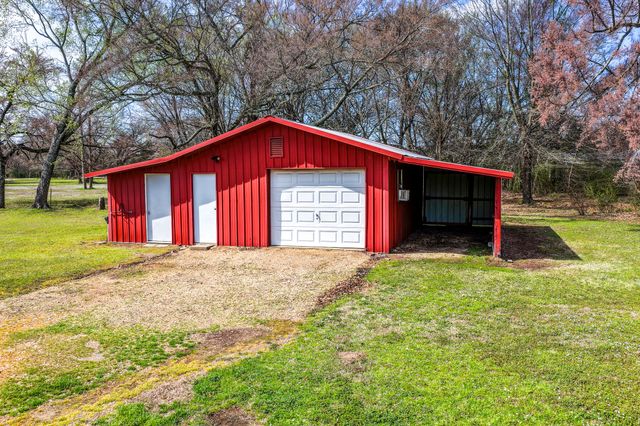 1151 US Highway 67 E, Mount Vernon, TX 75457