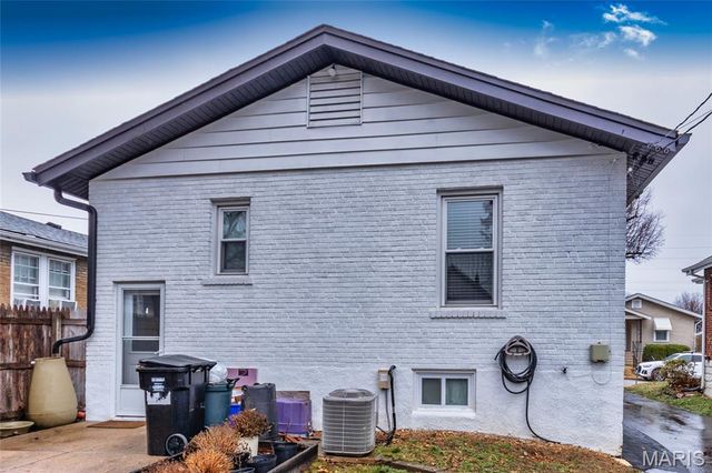 2325 Patton Avenue, St Louis, MO 63144