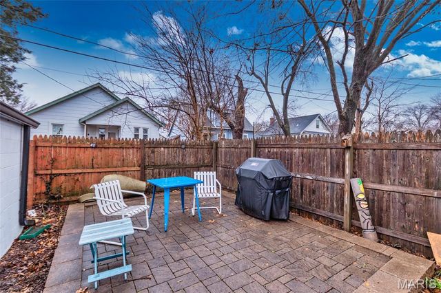 2325 Patton Avenue, St Louis, MO 63144