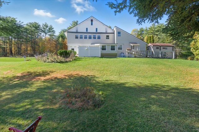 84 Chaloux Lane, Williston, VT 05495