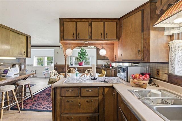 84 Chaloux Lane, Williston, VT 05495