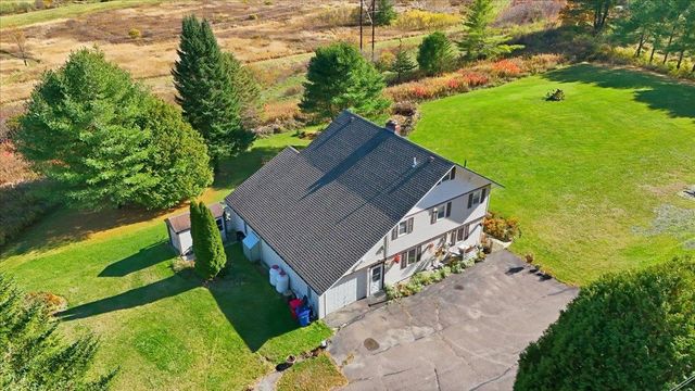 84 Chaloux Lane, Williston, VT 05495
