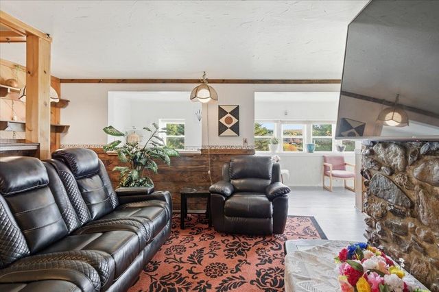 84 Chaloux Lane, Williston, VT 05495