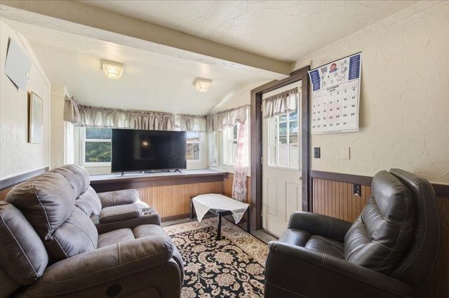 84 Chaloux Lane, Williston, VT 05495