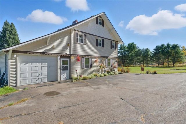 84 Chaloux Lane, Williston, VT 05495