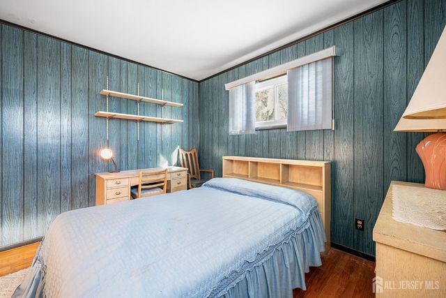 47 Stony Road, Edison, NJ 08817