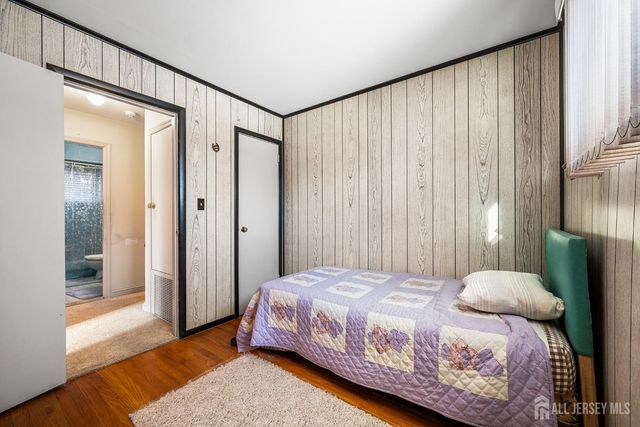 47 Stony Road, Edison, NJ 08817