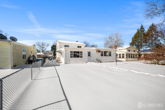 47 Stony Road, Edison, NJ 08817