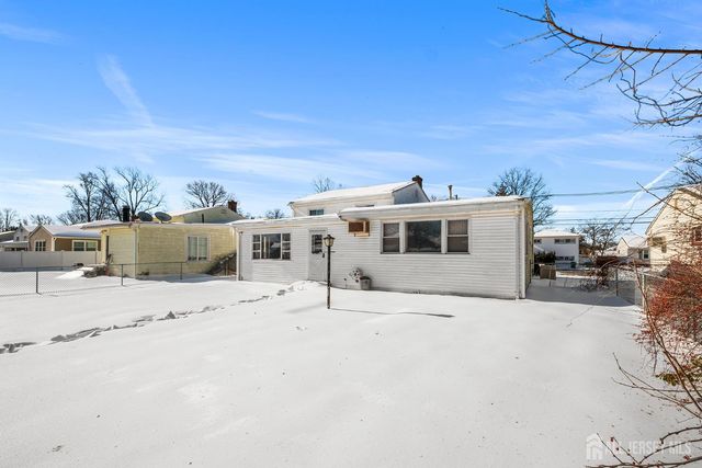 47 Stony Road, Edison, NJ 08817