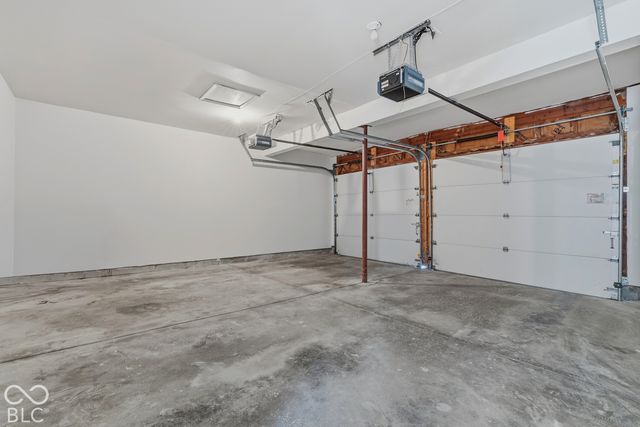 8450 Beckinhill Court, Indianapolis, IN 46256