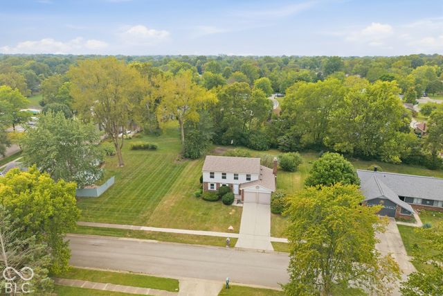8450 Beckinhill Court, Indianapolis, IN 46256