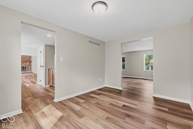 8450 Beckinhill Court, Indianapolis, IN 46256