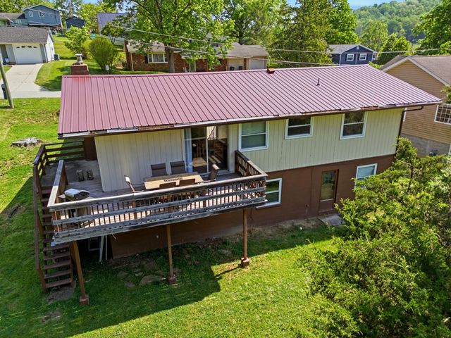 129 Westwood Lane, Huntington, WV 25704