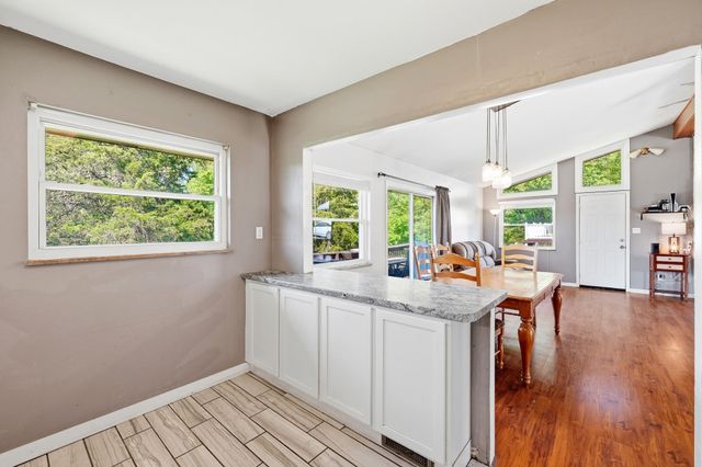 129 Westwood Lane, Huntington, WV 25704