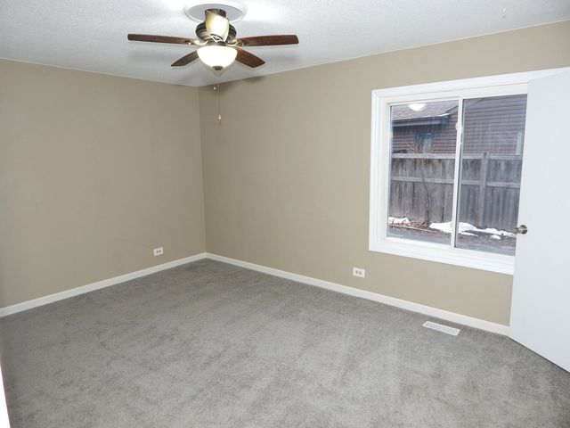 1985 Navarone Drive, Naperville, IL 60565