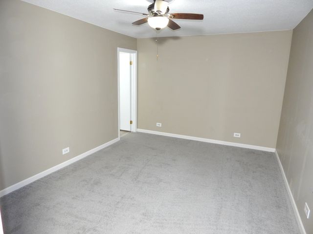 1985 Navarone Drive, Naperville, IL 60565