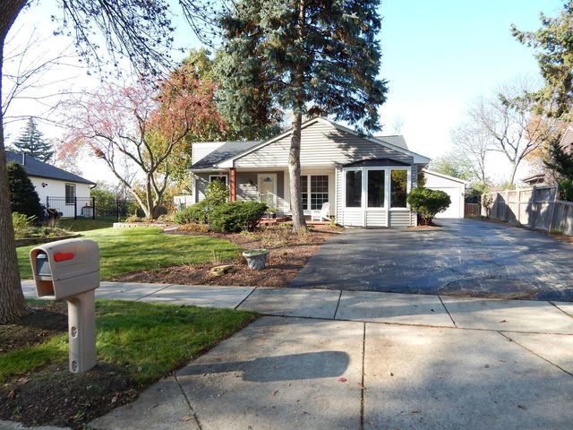 1985 Navarone Drive, Naperville, IL 60565