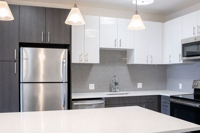99 Tremont St 413, Boston, MA 02135