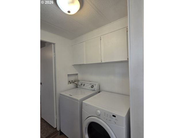 13640 Se HIGHWAY 212 123, Clackamas, OR 97015