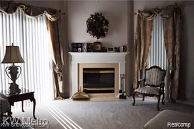 37270 Chesapeake Road, Farmington Hills, MI 48335