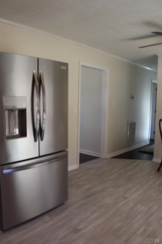 305 Eldon Road, Appomattox, VA 24522