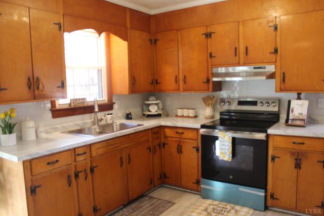 305 Eldon Road, Appomattox, VA 24522