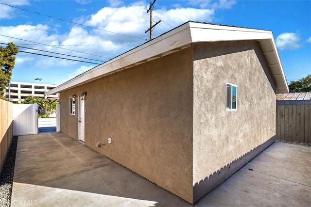 2013 Walnut, La Verne, CA 91750