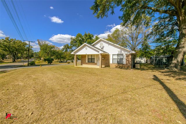 700 Reynolds Street, Springhill, LA 71075