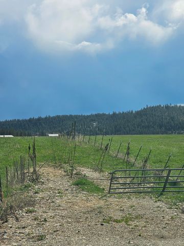 4627 Springdale Hunters Rd, Springdale, WA 99173