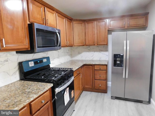 51 HIGHBRIDGE LN, West Deptford, NJ 08086