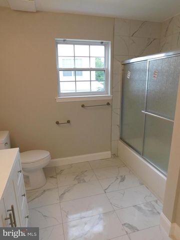 51 HIGHBRIDGE LN, West Deptford, NJ 08086