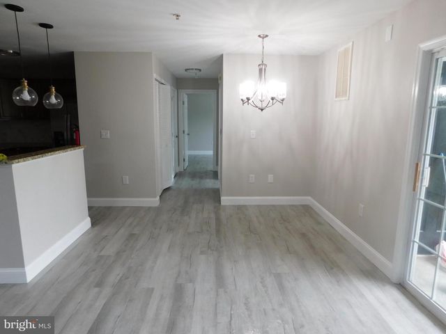 51 HIGHBRIDGE LN, West Deptford, NJ 08086