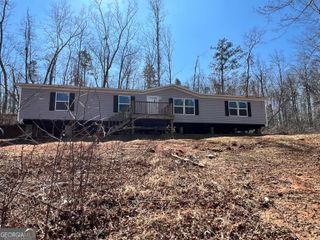 567 Suttles Road, Martin, GA 30557