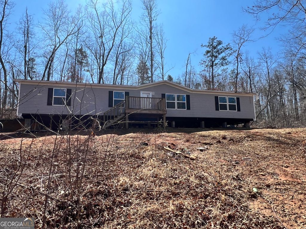 567 Suttles Road, Martin, GA 30557