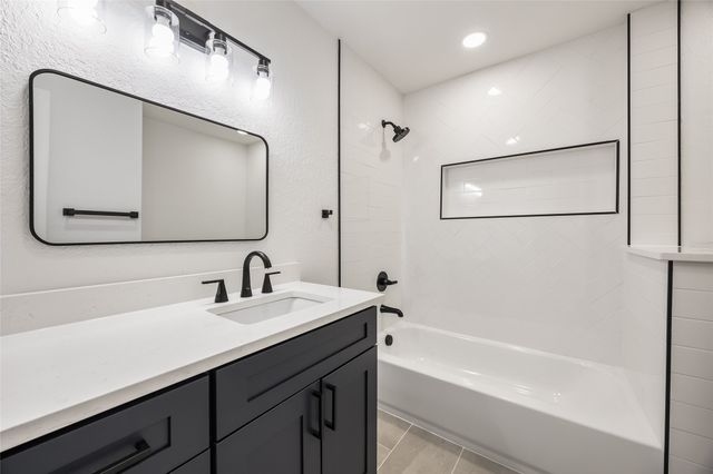 912 Sandhurst Drive, Plano, TX 75025