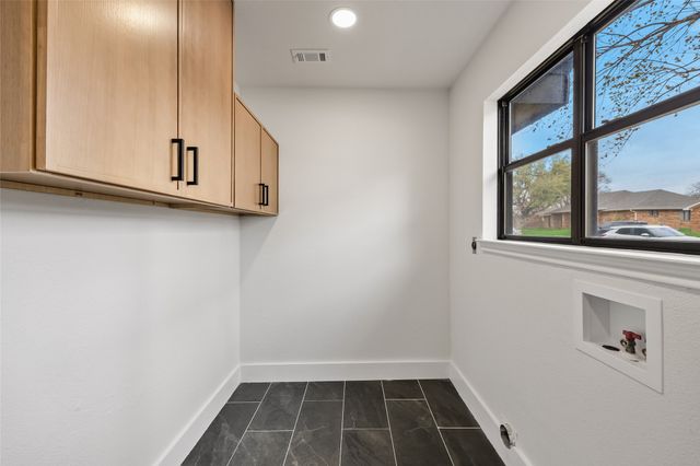 912 Sandhurst Drive, Plano, TX 75025