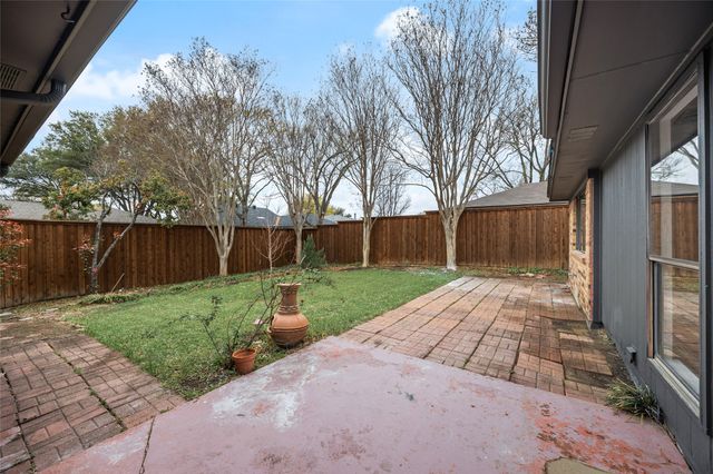 912 Sandhurst Drive, Plano, TX 75025