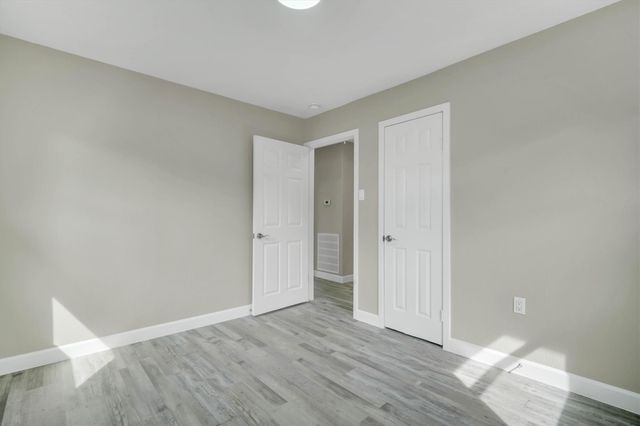 713 Scarborough Lane, Pasadena, TX 77506
