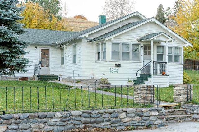 1344 Alger Ave, Cody, WY 82414 property photo