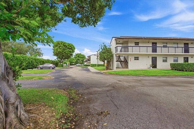 2755 W Atlantic Avenue 104-B, Delray Beach, FL 33445