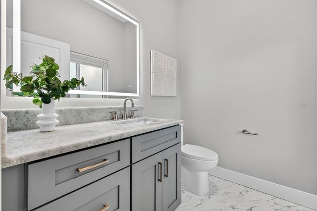 2540 34TH AVENUE N, St Petersburg, FL 33713