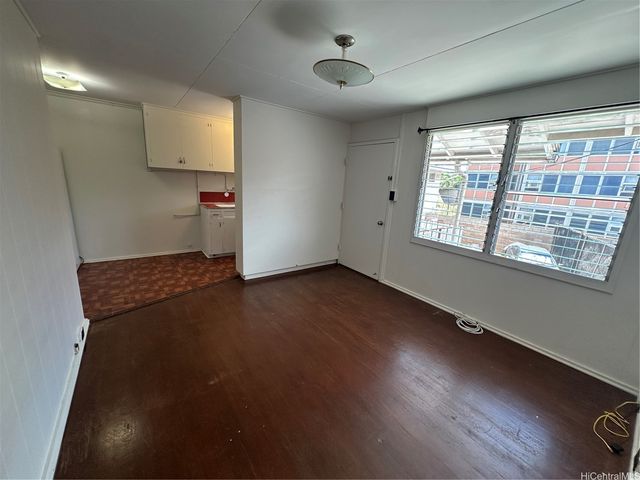 2956 Varsity Circle, Honolulu, HI 96826