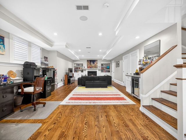 844 E 4th Street 2, Boston, MA 02127