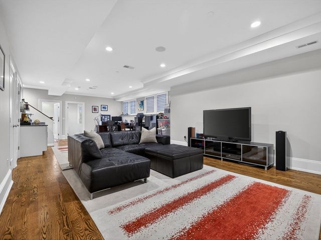 844 E 4th Street 2, Boston, MA 02127