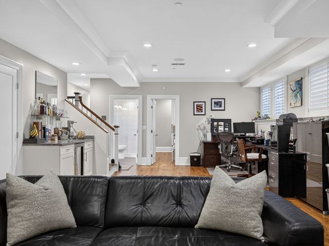 844 E 4th Street 2, Boston, MA 02127