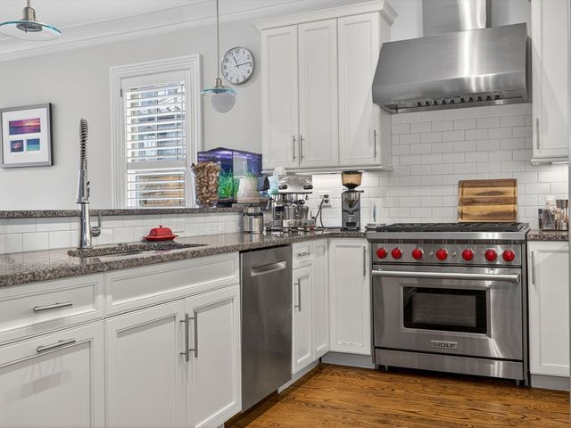 844 E 4th Street 2, Boston, MA 02127