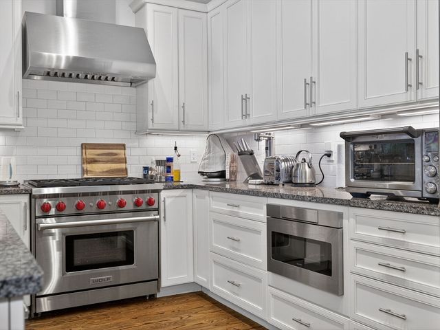 844 E 4th Street 2, Boston, MA 02127