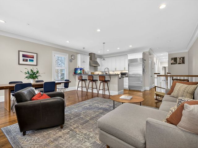 844 E 4th Street 2, Boston, MA 02127