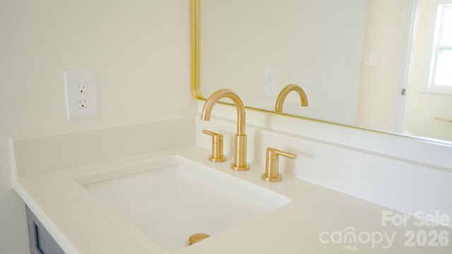 501-B Granby Circle, Charlotte, NC 28217